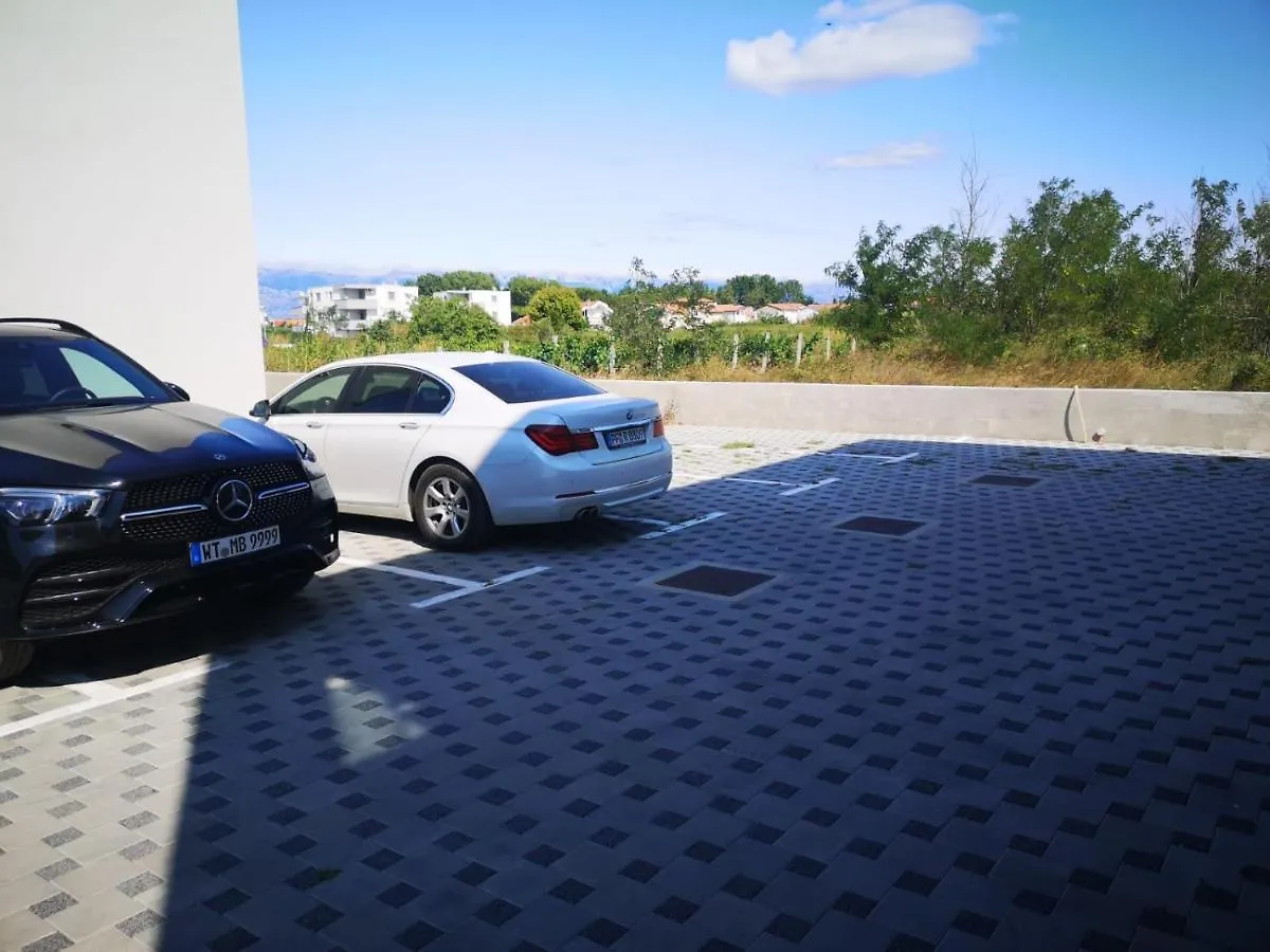 La Selina Nin Apartman